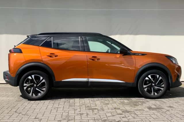 Peugeot 2008 (2020) thumbnail 6