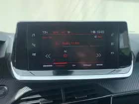 Peugeot 2008 (2020) thumbnail 19