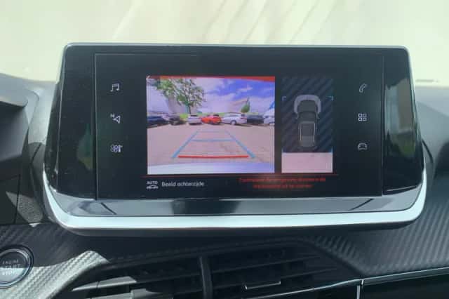 Peugeot 2008 (2020) thumbnail 23