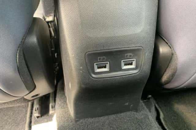Peugeot 2008 (2020) thumbnail 30