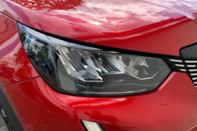 Peugeot 2008 (2020) thumbnail 34