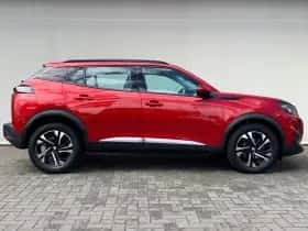 Peugeot 2008 (2020) thumbnail 6
