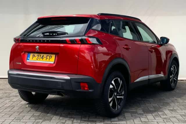 Peugeot 2008 (2020) thumbnail 7