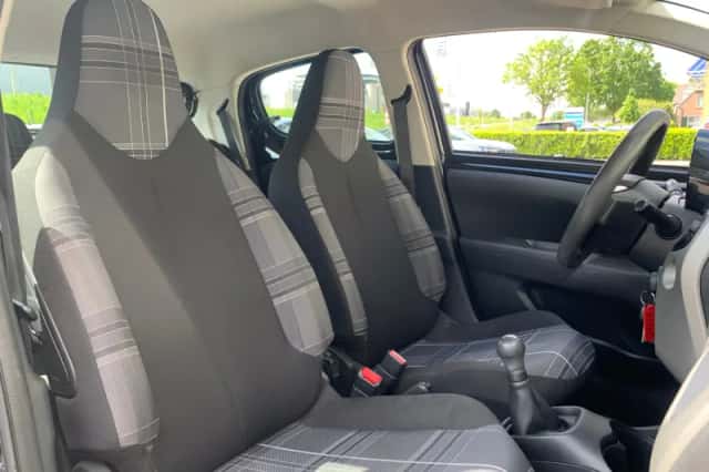 Peugeot 108 (2018) thumbnail 28