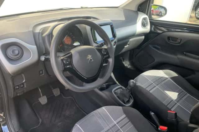 Peugeot 108 (2018) thumbnail 8