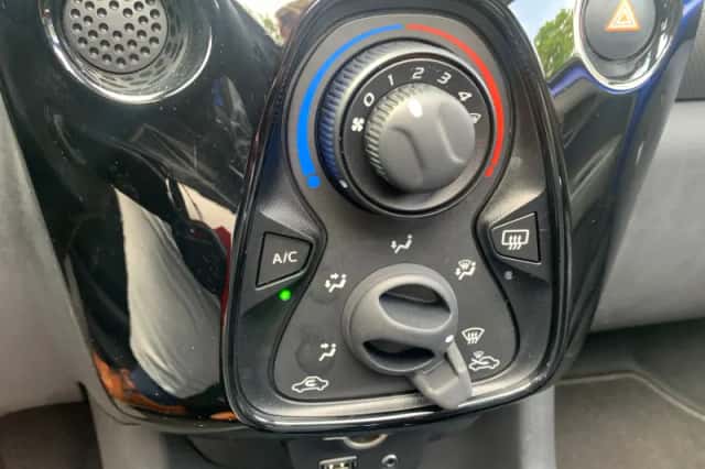 Peugeot 108 (2019) thumbnail 24