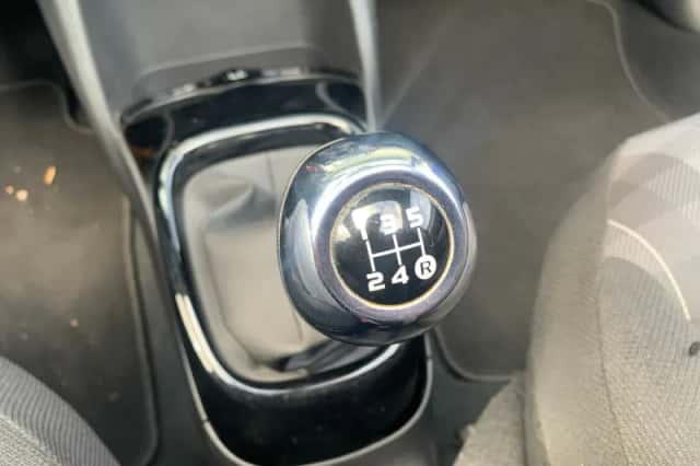 Peugeot 108 (2019) thumbnail 25