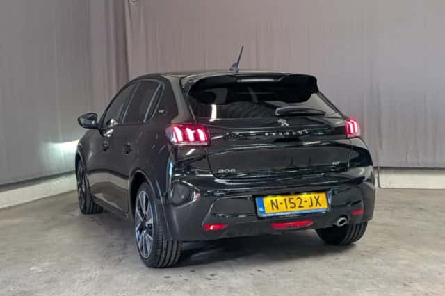 Peugeot 208 (2021) thumbnail 4