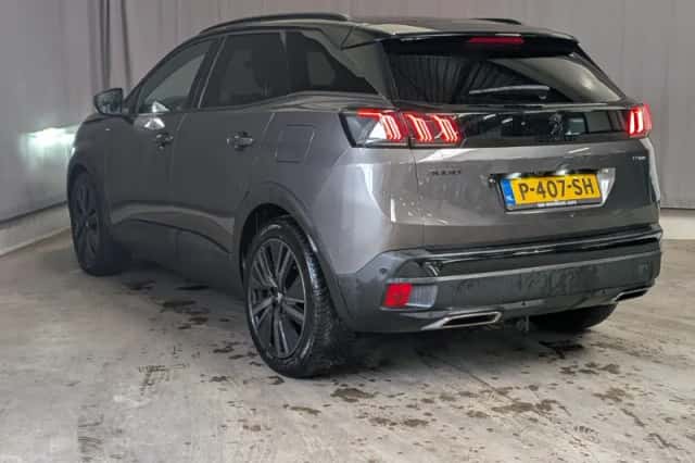 Peugeot 3008 (2022) thumbnail 4