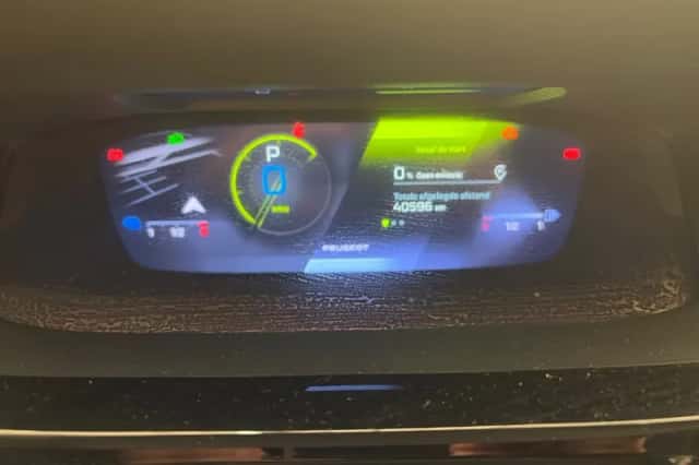 Peugeot 308 (2023) thumbnail 6
