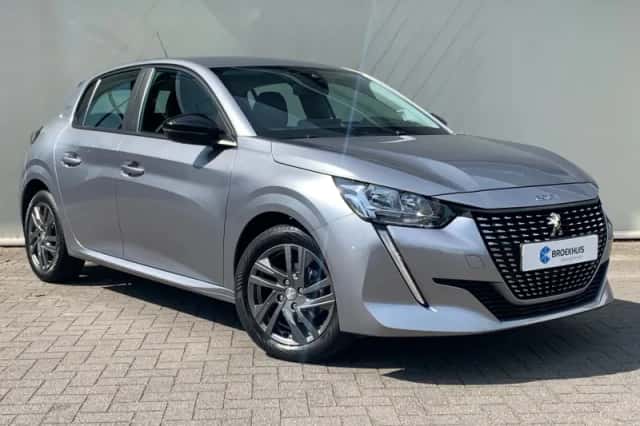 Peugeot 208 (2022) thumbnail 3