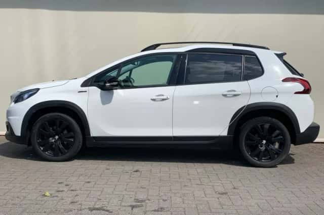 Peugeot 2008 (2018) thumbnail 4