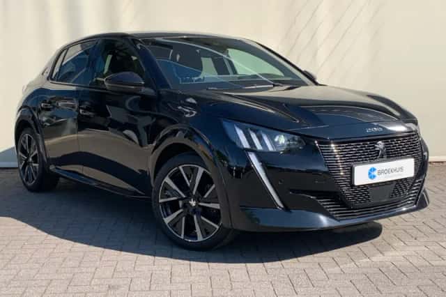 Peugeot 208 (2022) thumbnail 3