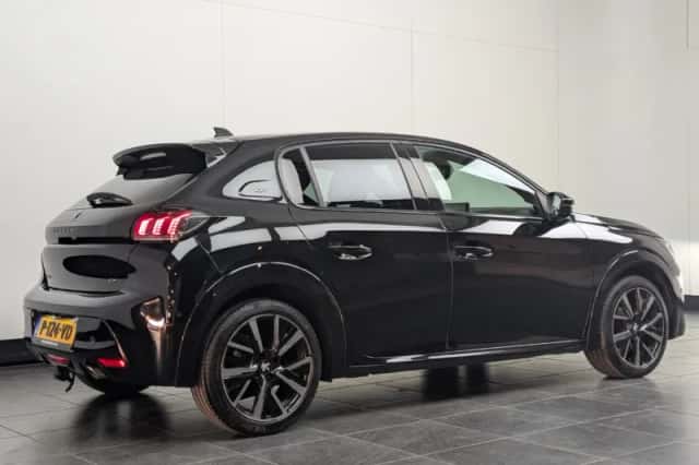 Peugeot 208 (2022) thumbnail 3