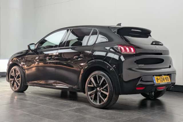 Peugeot 208 (2022) thumbnail 4
