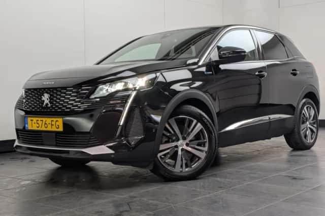 Peugeot 3008 (2023) thumbnail 1