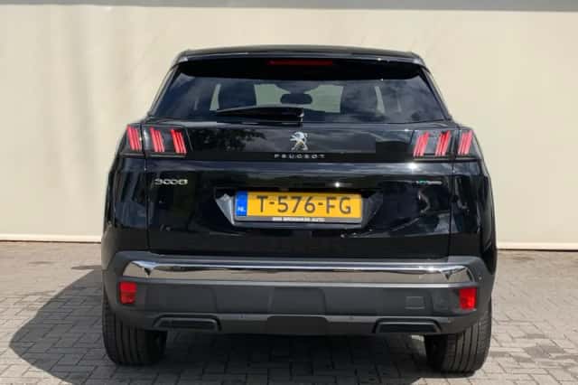 Peugeot 3008 (2023) thumbnail 5