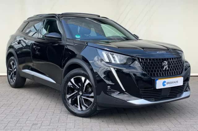 Peugeot 2008 (2022) thumbnail 3