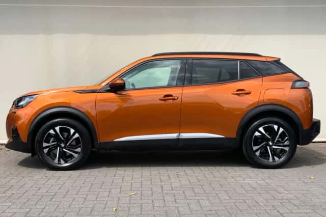 Peugeot e-2008 (2021) thumbnail 4