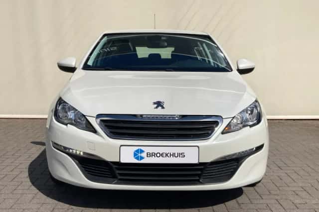 Peugeot 308 (2017) thumbnail 2