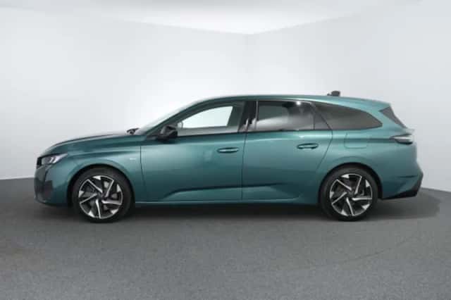 Peugeot 308 (2022) thumbnail 4