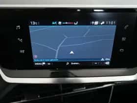 Peugeot 208 (2023) thumbnail 12