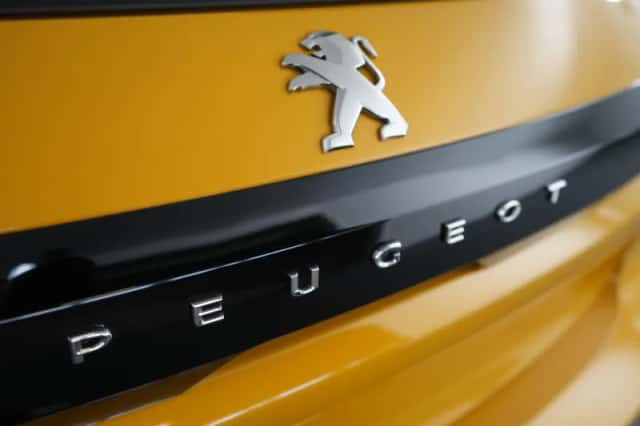 Peugeot 208 (2023) thumbnail 25