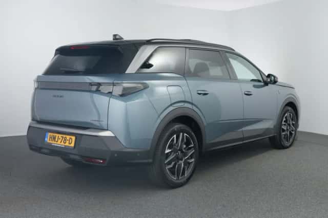 Peugeot 5008 (2025) thumbnail 5