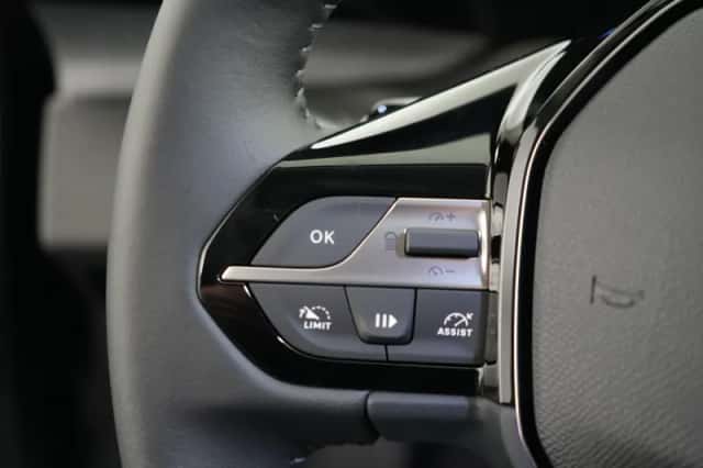 Peugeot 408 (2025) thumbnail 13