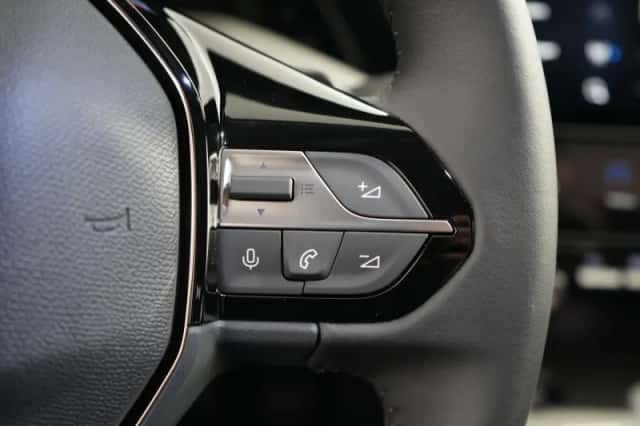 Peugeot 408 (2025) thumbnail 14