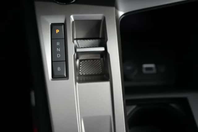 Peugeot 408 (2025) thumbnail 17