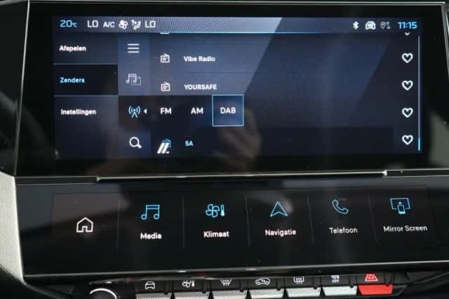 Peugeot 408 (2025) thumbnail 23