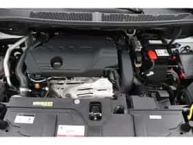 Peugeot 5008 (2022) thumbnail 28