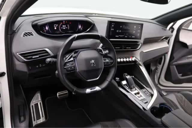 Peugeot 5008 (2022) thumbnail 33