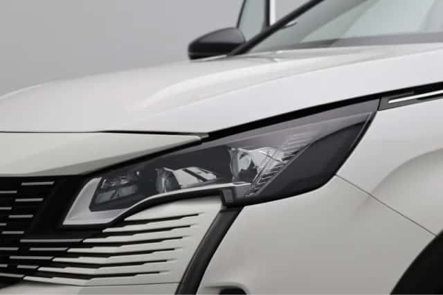 Peugeot 5008 (2022) thumbnail 35