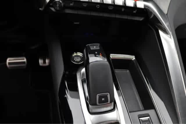Peugeot 5008 (2022) thumbnail 37
