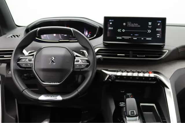 Peugeot 5008 (2022) thumbnail 8