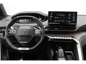 Peugeot 5008 (2022) thumbnail 8