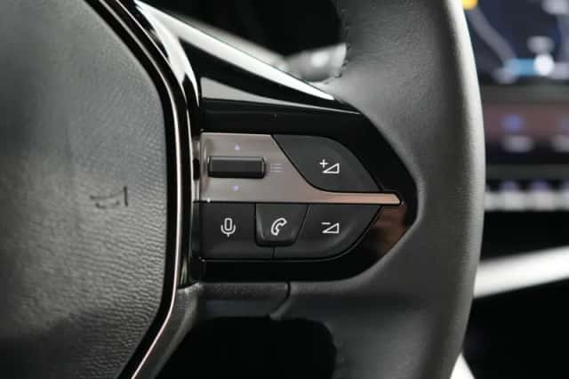 Peugeot 308 (2024) thumbnail 23