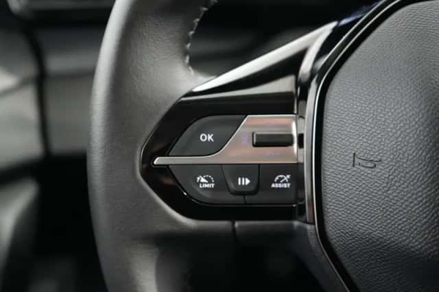 Peugeot 308 (2024) thumbnail 24