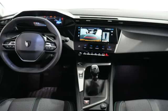 Peugeot 308 (2024) thumbnail 7
