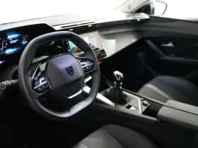 Peugeot 308 (2024) thumbnail 8