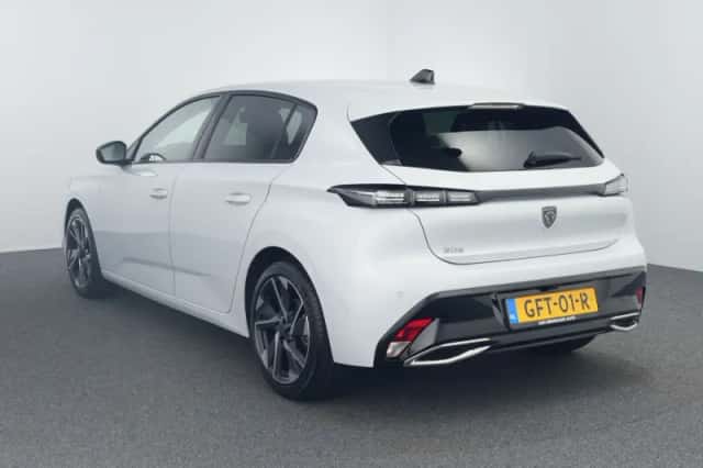 Peugeot 308 (2024) thumbnail 10