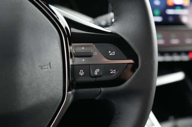 Peugeot 308 (2024) thumbnail 21