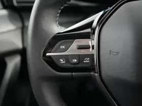 Peugeot 308 (2024) thumbnail 22