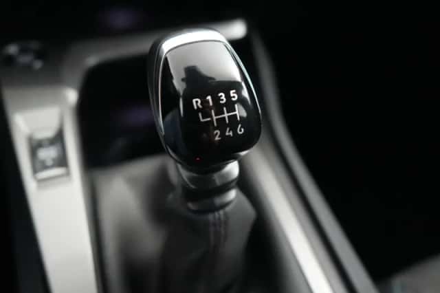 Peugeot 308 (2024) thumbnail 25