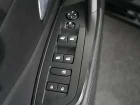 Peugeot 308 (2024) thumbnail 26