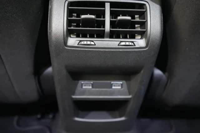 Peugeot 308 (2024) thumbnail 28