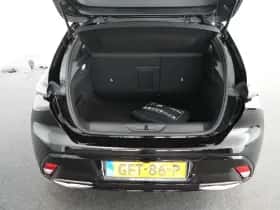 Peugeot 308 (2024) thumbnail 29