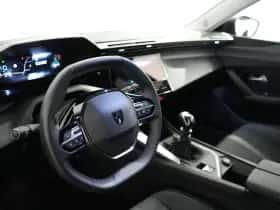 Peugeot 308 (2024) thumbnail 8